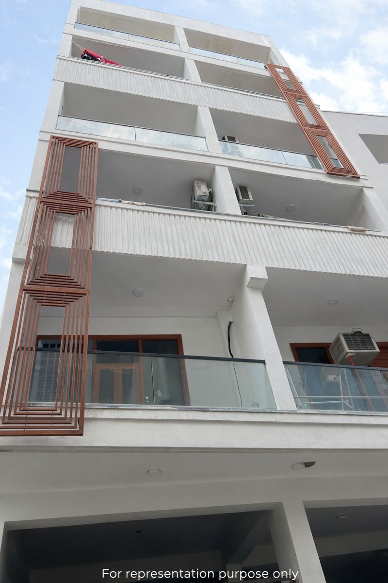 Cooling the Capital: Climate-Responsive Design for Indian Summer Estates